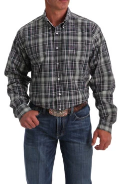 Cinch Men's Plaid Button Down Shirt C4 Size Medium